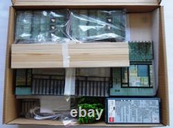 124 Scale Diecast Model Car Display Cabinet Made of Wood and Acrylic New