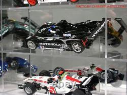 132 Slot Car Diecast Display Case fits 24 model cars