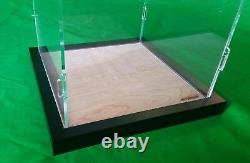 14L x 14W x 28H display case Hot Toy Figures 1/6 Scale, Statue, Doll Dolls