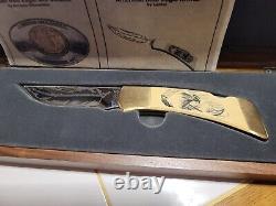 1982 Gerber USA American Bald Eagle Bicentennial Commemorative Knife Display Box