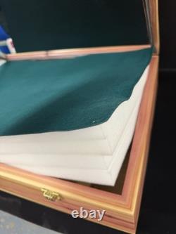 24 x 18 x 5 Extra Thick Cedar Wood Display Case with Glass Top & Green Velvet