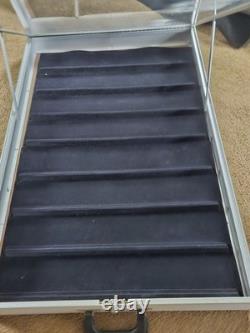 Aluminum ALLSTATE Display cases Large 34x 21x3 3 as LOT withKeys