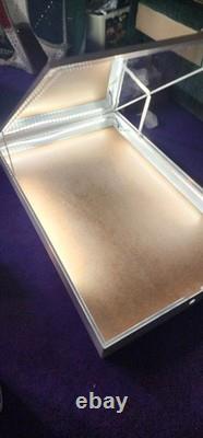 Aluminum Display Coin, jewelry, Case 34 1/2 × 22 With LED Lights With Lock