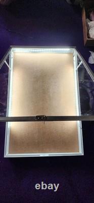 Aluminum Display Coin, jewelry, Case 34 1/2 × 22 With LED Lights With Lock