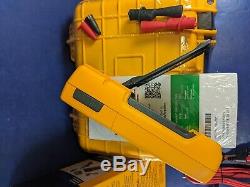 Brand New Fluke 233 TRMS Remote Display Digital Multimeter, Original Box, Case