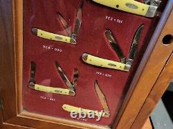 Case Knife Set in display case/w ordinal boxes and paperwork No Lock