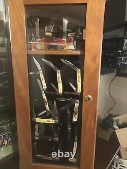 Case knives vintage in vintage display case, Comes With Boxes For Knives