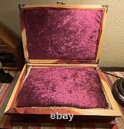 Cedar Buffalo Display Box