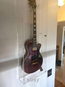 Elegant Lockable Wall Mount Display Case for Electric Guitars with UV Protection