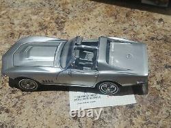 Franklin Mint 1968 Limited Edition Corvette In Original Box With Display Case FS