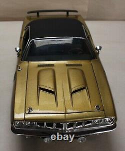 Highway 61 1971 Plymouth Barracuda Hemi No Box 118 Scale Display Case