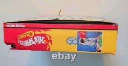 Hot Wheels Classics Collector Showcase Two Cases in Box Wall Display Set