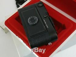 Leica M6 Classic 35mm Rangefinder Film Camera Body Only Box & Display Case