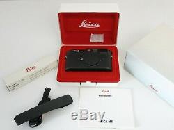 Leica M6 Classic 35mm Rangefinder Film Camera Body Only Box & Display Case