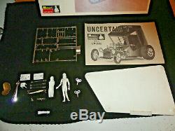 MONOGRAM 1/24 UNCERTAIN T BUILT UP MODEL WithBOX EXTRAS & DISPLAY CASE 1966