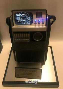 Master Replicas Star Trek Tricorder with display case Certificate & boxes