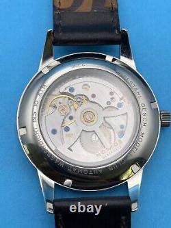 Mint Nomos Glashutte Club Datum Steel Watch 774 Display Case back! Full Set