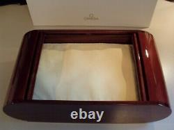 Omega Swiss New Old Stock Super Rare Dealer 8 Watch Mahogany Display Case In Box