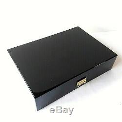 Original Luxury Montblanc Wood Lacquer Display Box for 20 Pens with Key Rare New