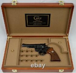 PISTOL GUN PRESENTATION CUSTOM DISPLAY CASE BOX for COLT TROOPER Mk III Mk 3 4