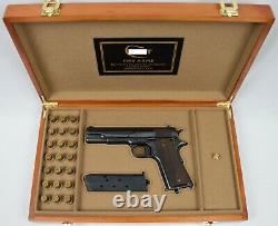 PISTOL GUN PRESENTATION CUSTOM DISPLAY CASE BOX for COLT m1911 government. 45ACP