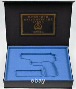 PISTOL GUN PRESENTATION CUSTOM DISPLAY CASE BOX for MAKAROV PM USSR 9 mm IZHEVSK