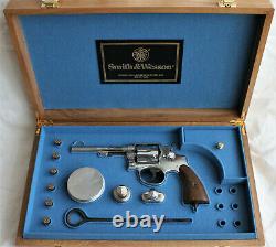 PISTOL GUN PRESENTATION CUSTOM DISPLAY CASE BOX for SMITH WESSON m1905 cal. 38 5