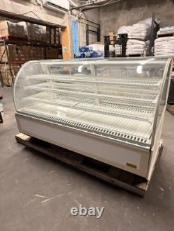 Refrigerated Bakery Display Case Federal SNR77SC-2