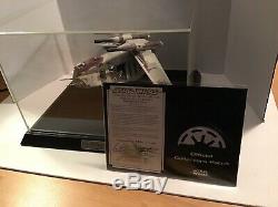 STAR WARS REPUBLIC GUNSHIP CODE 3 LIMITED EDITION WITH BOX #694 With Display Case