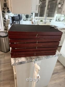 Set Of 4 Showcases To Go Jewelry Display, Traveling, Trade show case White, wood
