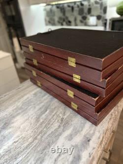 Set Of 4 Showcases To Go Jewelry Display, Traveling, Trade show case White, wood