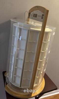 Table Top Rotating Display Case