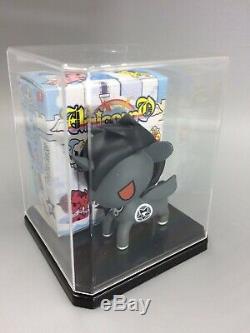 Tokidoki Unicorno FUMO Series 1 Rare Chase Figure withbox & display case