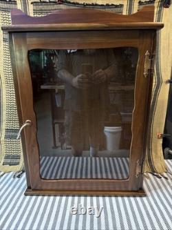 Vintage HrdWD Display Case With Key And Lock 21x7x29CollectiblesArms Display