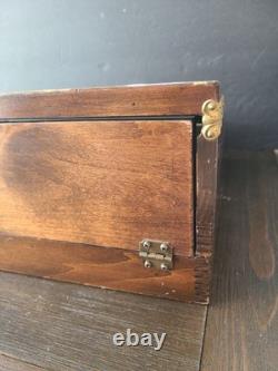 Vintage Wood Display Case Box Knives Holder