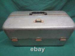 Vtg UMCO Model 1000A Aluminum Fishing Tackle Box 7-Tray Old Lure Display Plug